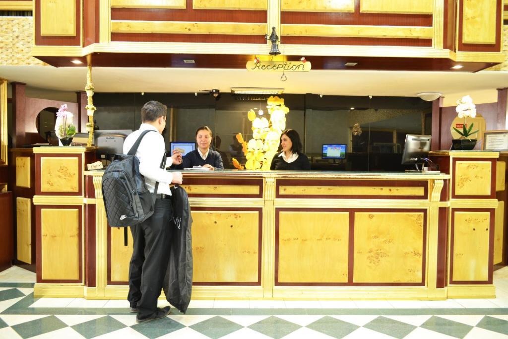 Basmacioglu Hotel Isparta Eksteriør bilde
